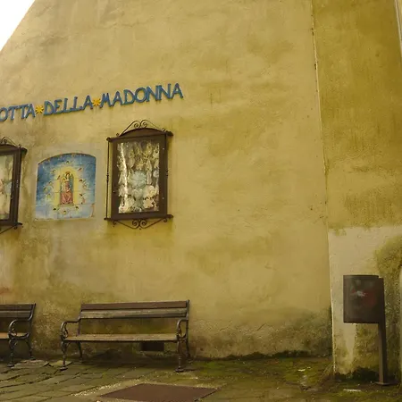 Nike Апартаменты *