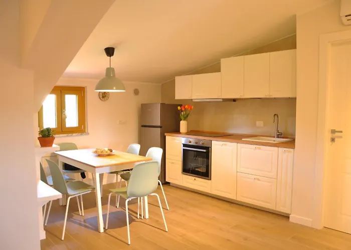 Nike Apartment Roccamonfina